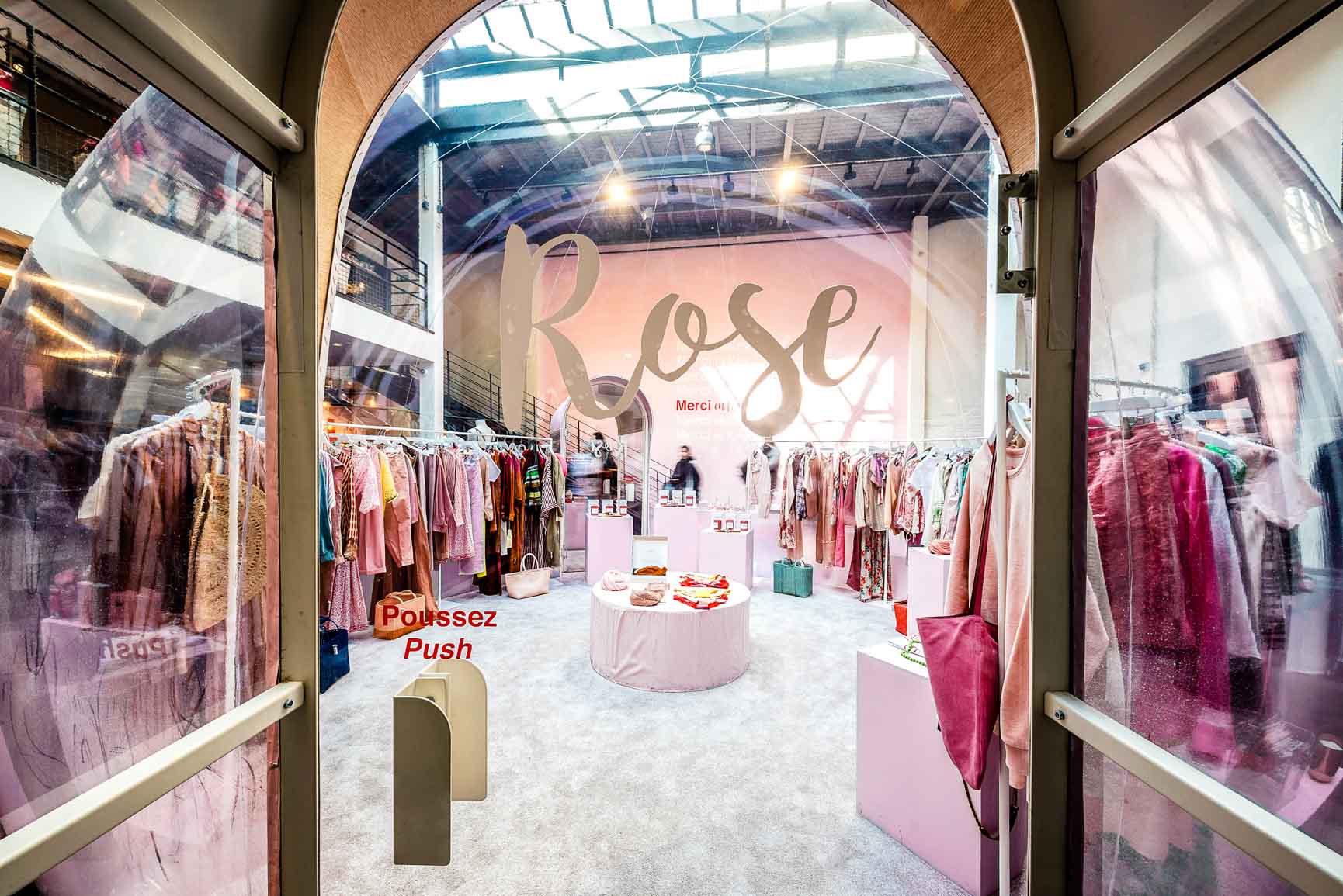 Vue intérieure de la bulle Merci Paris