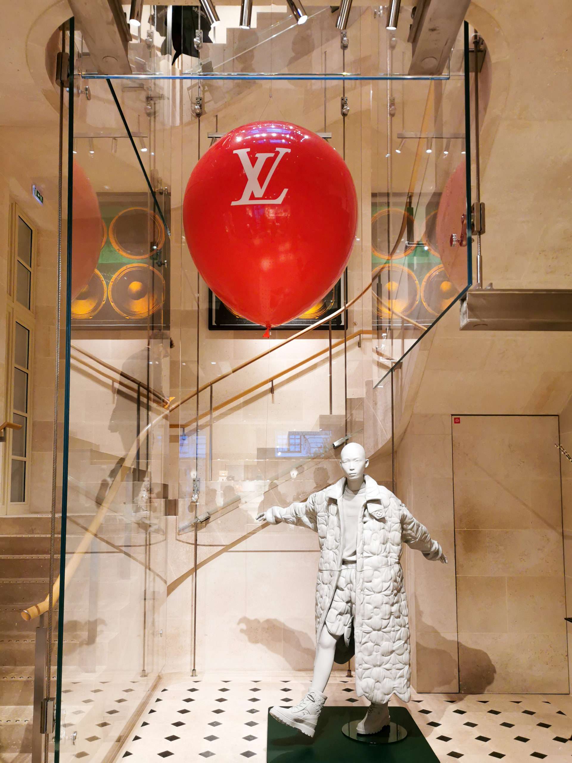 Ballon gonflable Louis Vuitton